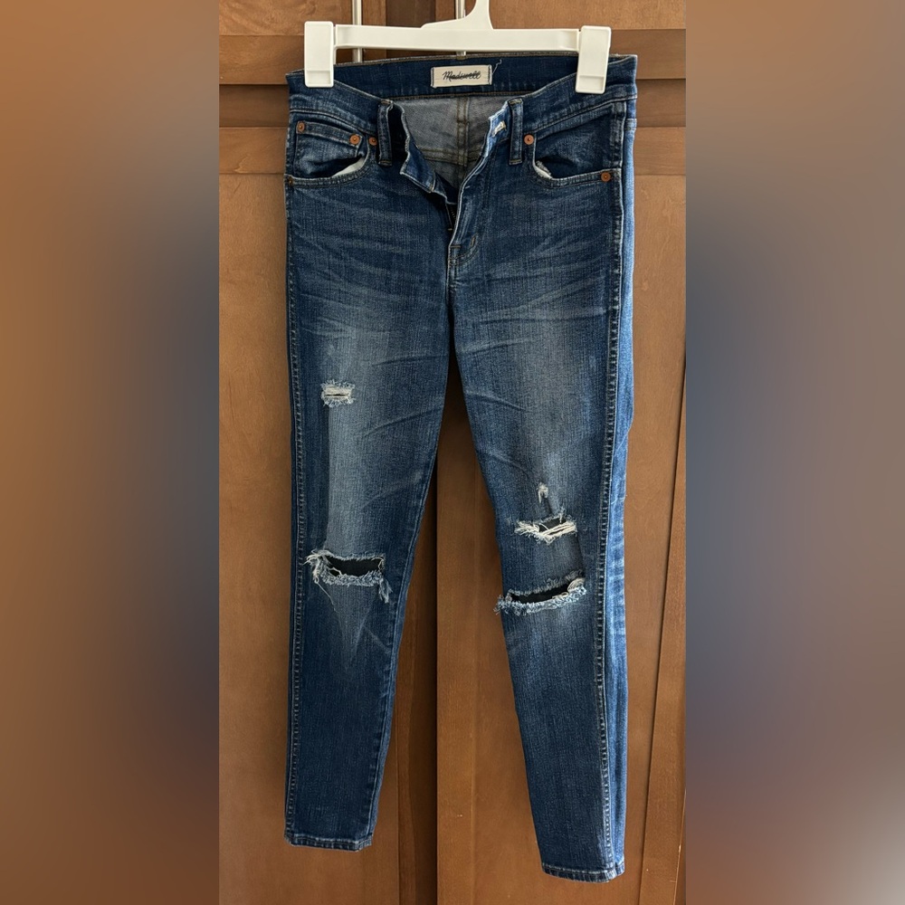 Madewell 9” High Riser Skinny Skinny Distressed Jeans Size 25